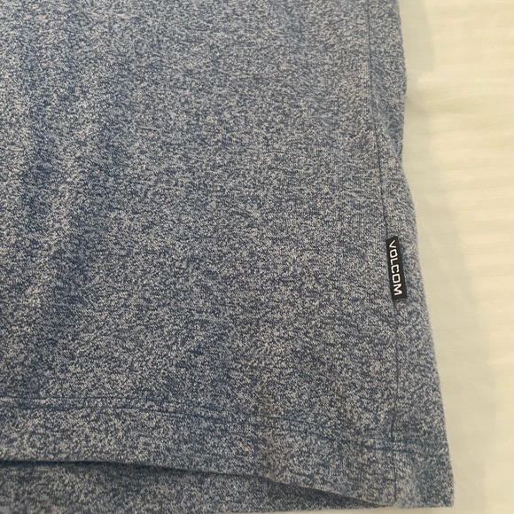 Comfortable Soft Cotton Volcom Polo - Picture 10 of 12